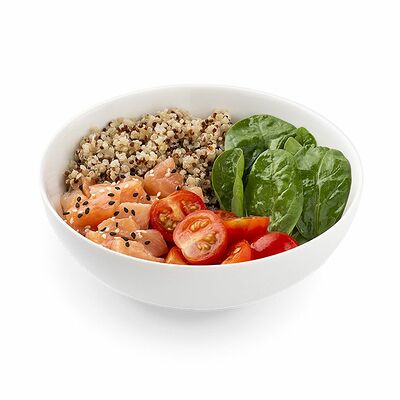 Салат с киноа и лососем в БлинБери по цене 255