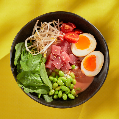 Поке с тунцом и соусом красный апельсин в ASIATIQ Ramen-Bar по цене 760 ₽