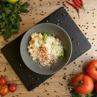 Цезарь с лососем в Red Mangal