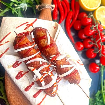 Люля-кебаб в лаваше в Шаурма на Макарова по цене 425 ₽