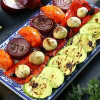 Овощи на мангале в Афрасиаб