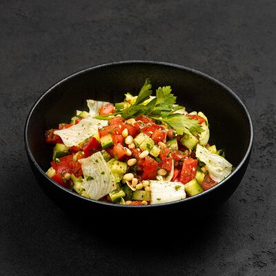 Салат Кедр в Гриль бар Решётка по цене 295 ₽