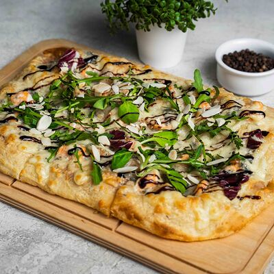 Пицца Римская Золотая Рыбка в Римские пиццы по цене 890 ₽