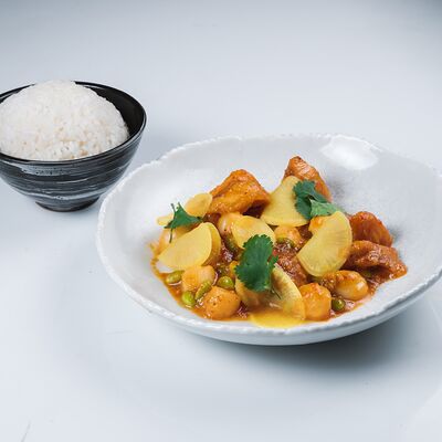 Гребешок с хурмой в соусе пад тайв Кайфын по цене 1190 ₽