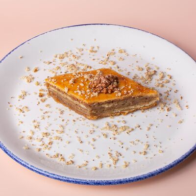 Пахлава в Tbls по цене 235 ₽