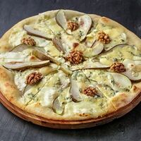 Груша-горгонзола в Лаки-рizza