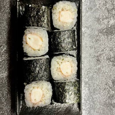 Маки ролл с креветкой в Вкусное место по цене 300 ₽