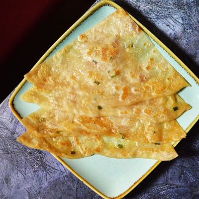 Китайская лепешка с луком в Go-Boo по цене 249 ₽