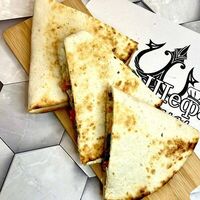 Кесадилья с курицей в Три Шефа