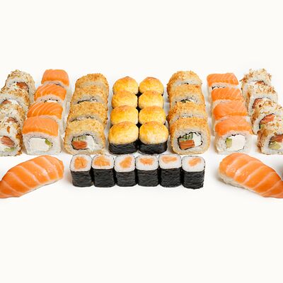Сет с Лососем (42 шт.) в TOKYO Суши и Роллы по цене 5815 ₽