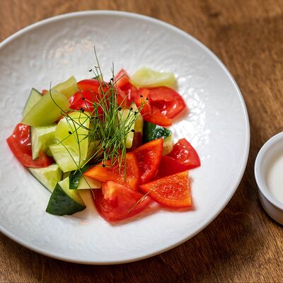 Свежие овощи с масломв Cook cafeshop по цене 210 ₽