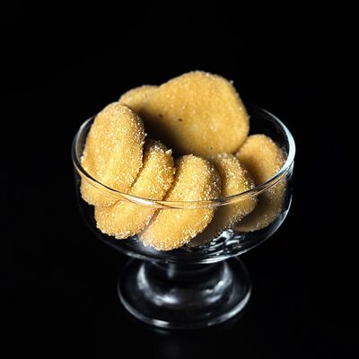 Наггетсы с сырным соусомв Бобер Выдыхай по цене 280 ₽