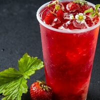 Клубничное лето в One More Bubble