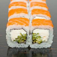 Ролл Филадельфия лайт в Toto sushi