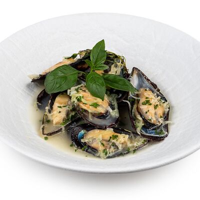 Мидии в винном соусе в Гриль Хаус по цене 1440 ₽