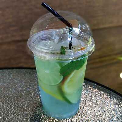 Голубая лагунав Sovkusom по цене 300 ₽