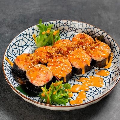 Запеченный ролл с курицейв Gourmetto по цене 540 ₽