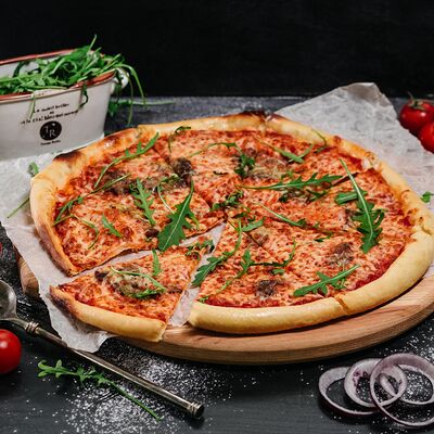 Пицца Al Capone в MON PARIS по цене 720 ₽