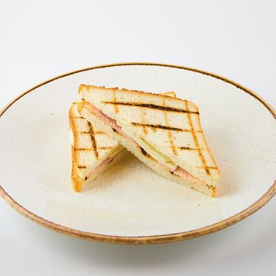 Тост с ветчиной и сыром в Нью-Йорк пицца и гриль по цене 240 ₽