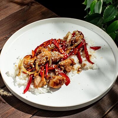 Рис терияки Фирменный в Грин по цене 540 ₽