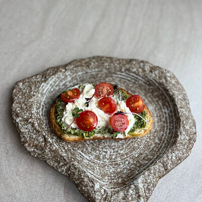 Брусскетта капреззе в Венеция по цене 580 ₽