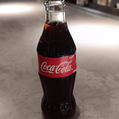 Кока-кола в Really bar по цене 400 ₽