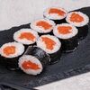 Ролл с лососем в Sushi magic по цене 190