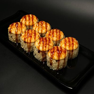 Запечённый ролл с лососем в Sandwich club по цене 490 ₽