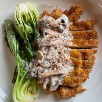 Шницель из свинины с капустой пак чой и грибным соусом в More More