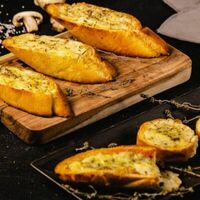 Хрустящий луковый багет с кукрузным муссом в Groodki