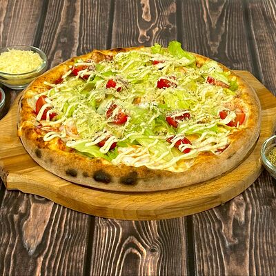 Цезарь с креветками (30 см) в Парго Пицца по цене 1450 ₽