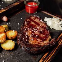 Стейк Нью-Йорк Блэк Ангус (премиум) в Рестобар Гриль 39