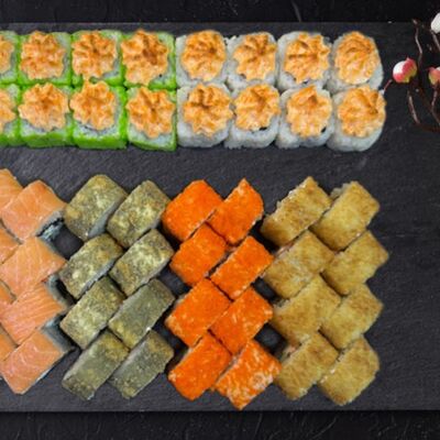 Сет Сакана в Goldfish по цене 2634 ₽