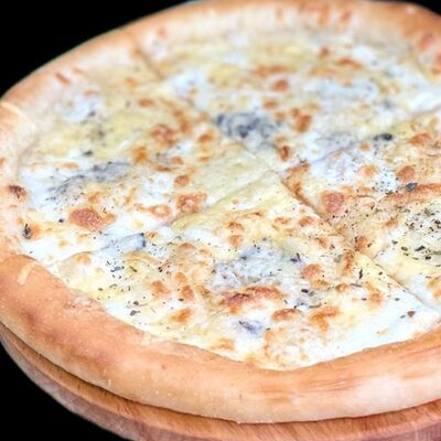 Пицца Четыре сыра в Пока Лока по цене 520 ₽