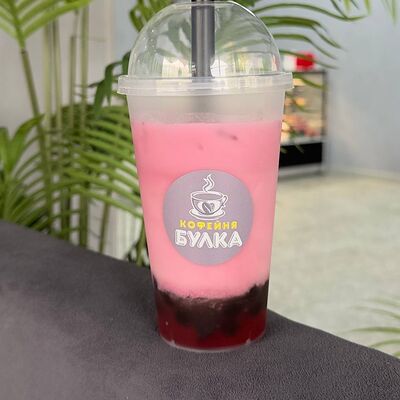 Bubble Tea Розовая буря в Кофейня Булка по цене 400 ₽