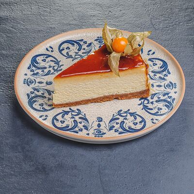 Чизкейк в LAFALounge & cafe по цене 625 ₽