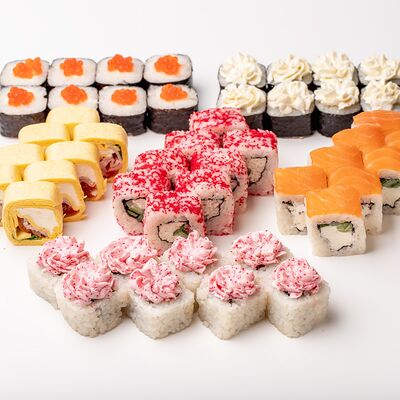 Сет Подарок в Kudasai Sushi по цене 2349 ₽