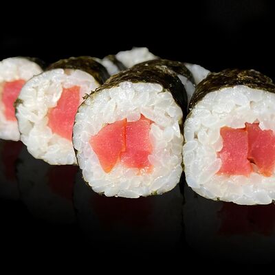 Ролл с тунцом (х/к) в I-FISH по цене 325 ₽