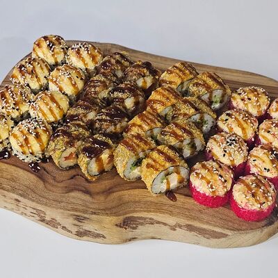 Сет Горячий в Tochi Food по цене 1995 ₽