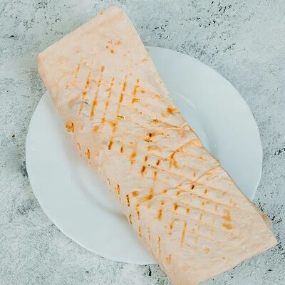 Шаурма Вегетарианская средняя в Чуду халяль по цене 252 ₽