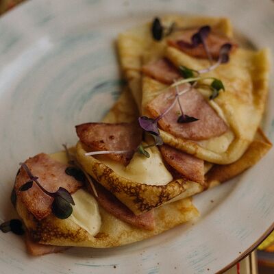 С жареной ветчиной в Пряный Тимьян по цене 425 ₽