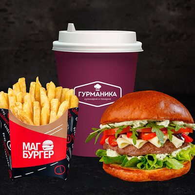 Комбо Итальянский бургер и горячий напиток в Магбургер & Братья Караваевы по цене 525