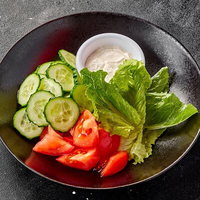 Салат Смешарики в Британника Север по цене 298 ₽