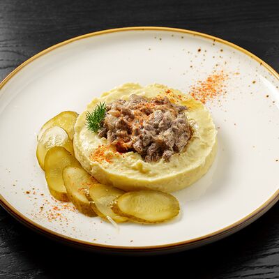 Бефстроганов в Бк первый по цене 750 ₽