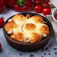 Шампиньоны, запеченные с сыром на кеци в Хинкальная 11