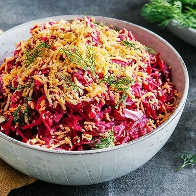 Свекла с чесноком и майонезом в DM Cafe по цене 95 ₽