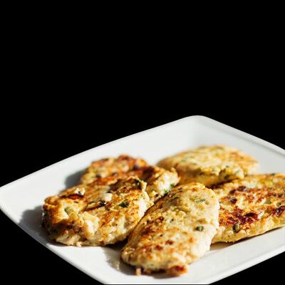 Котлета куриная рубленая в DM Cafe по цене 213 ₽