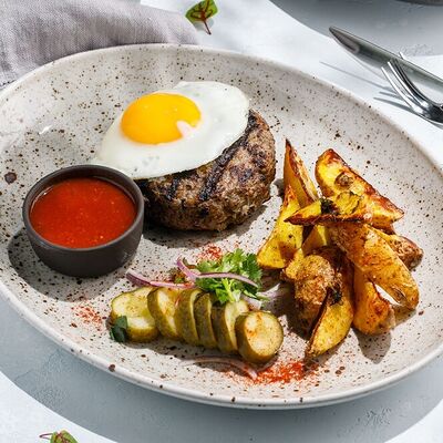 Бифштекс в Мангал&Грузия по цене 1100 ₽