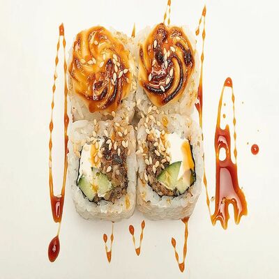 Hot roll c угрем в Roll Street по цене 295 ₽