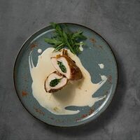 Куриное филе со шпинатом в Modi